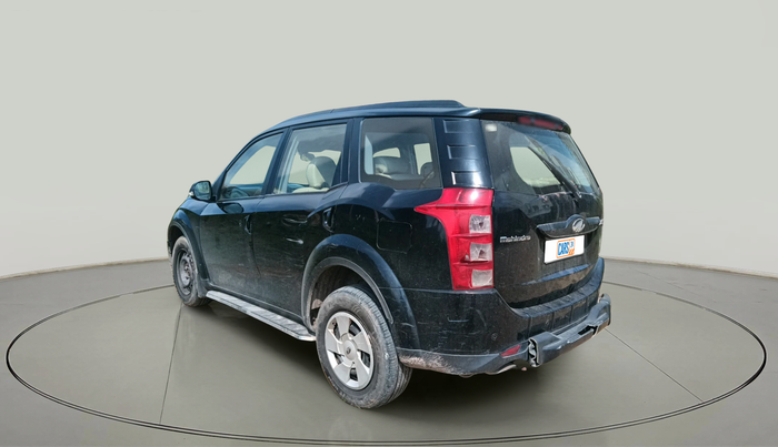 2016 Mahindra XUV500 W6, Diesel, Manual, 96,444 km, exterior