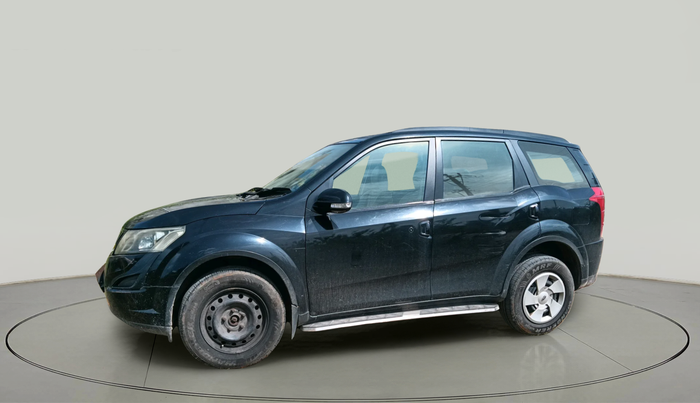 2016 Mahindra XUV500 W6, Diesel, Manual, 96,444 km, exterior