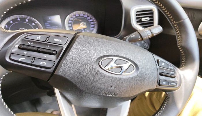 2019 Hyundai VENUE SX 1.0 (O) TURBO, Petrol, Manual, 46,425 km, interior