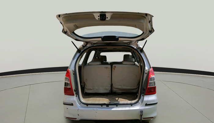 2013 Toyota Innova 2.5 VX 8 STR, Diesel, Manual, 1,84,472 km, exterior