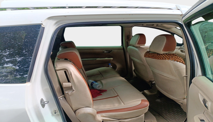 2014 Maruti Ertiga ZDI, Diesel, Manual, 1,29,459 km, interior