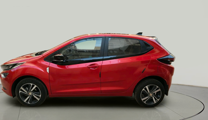 2024 Tata ALTROZ XZA + SUNROOF, Petrol, Automatic, 3,903 km, exterior