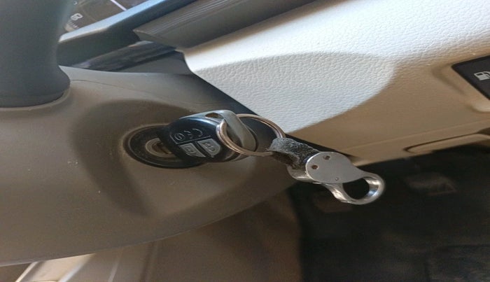 2024 Maruti Ertiga   VXI (O) CNG, Petrol, Manual, 51,823 km, interior