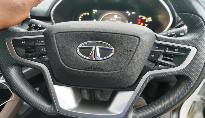 2023 Tata Harrier XZA PLUS 2.0L DUAL TONE, Diesel, Automatic, 61,365 km, interior