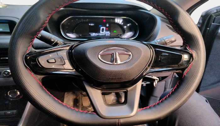 2021 Tata NEXON XM SUNROOF PETROL, Petrol, Manual, 73,094 km, interior