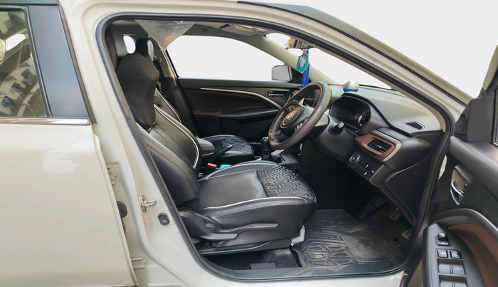 2023 Maruti BREZZA ZXI SMART HYBRID , Petrol, Manual, 18,386 km, interior