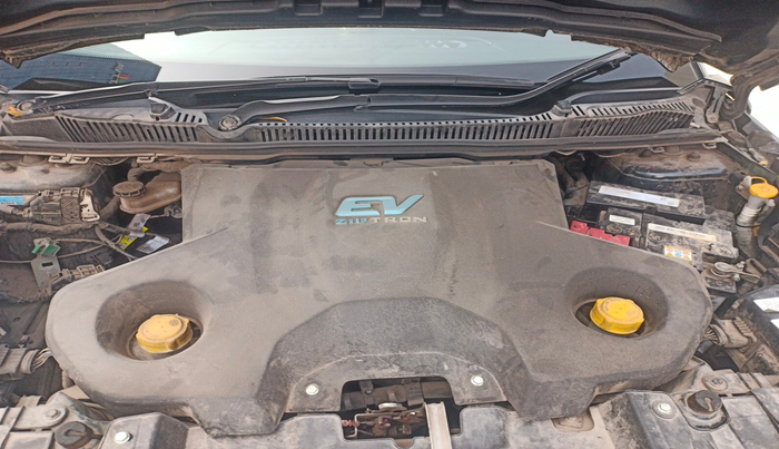 2022 Tata NEXON EV MAX XZ PLUS LUX, Electric, Automatic, 54,500 km, exterior