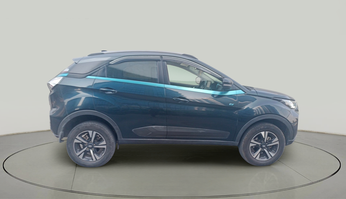 2022 Tata NEXON EV MAX XZ PLUS LUX, Electric, Automatic, 54,500 km, exterior