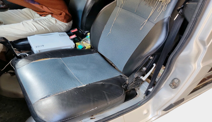 2014 Maruti Omni 5 STR, Petrol, Manual, 63,940 km, interior