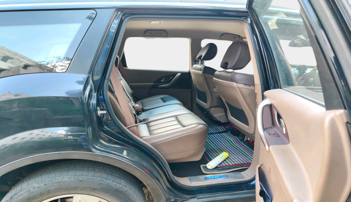 2013 Mahindra XUV500 W8, Diesel, Manual, 46,961 km, interior