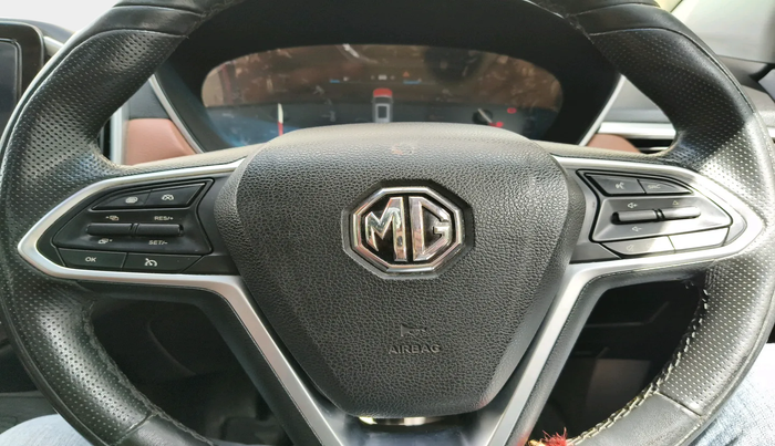 2021 MG HECTOR PLUS SHARP 2.0 DIESEL TURBO MT 6-STR, Diesel, Manual, 1,08,778 km, interior