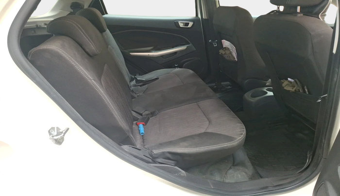 2016 Ford Ecosport TITANIUM 1.5L DIESEL, Diesel, Manual, 1,38,875 km, interior