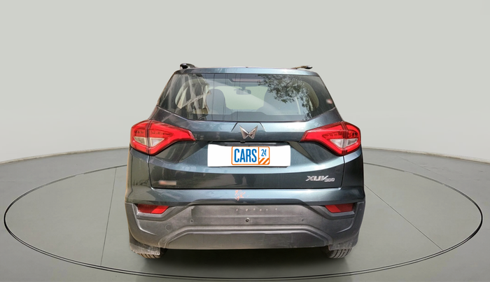 2022 Mahindra XUV300 W6 1.5 DIESEL AMT, Diesel, Automatic, 41,821 km, exterior