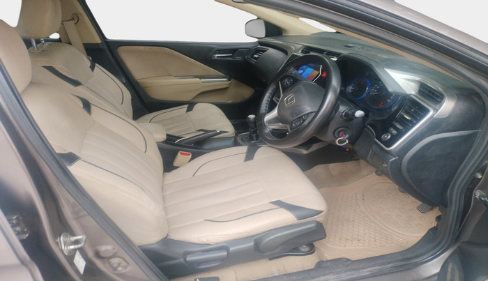 2015 Honda City 1.5L I-DTEC V, Diesel, Manual, 1,27,843 km, interior