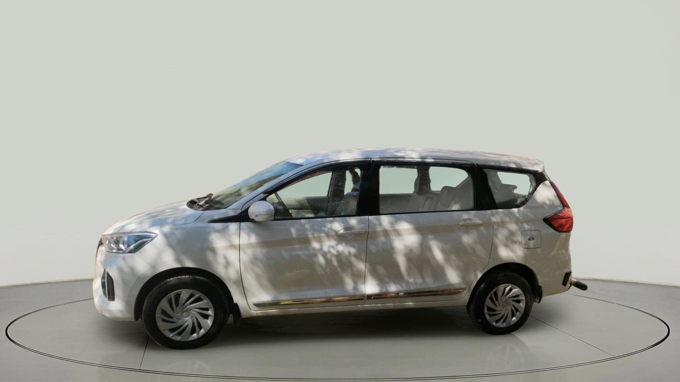 2024 Toyota RUMION S CNG , Petrol, Manual, 28,657 km, exterior