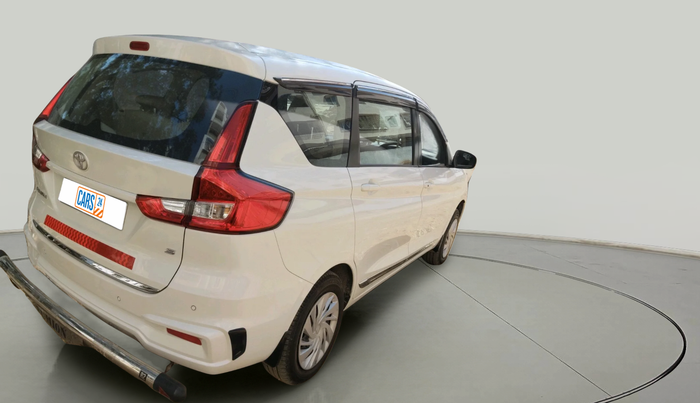 2024 Toyota RUMION S CNG , Petrol, Manual, 28,657 km, exterior