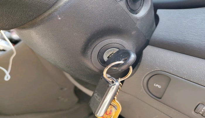 2012 Hyundai i10 MAGNA 1.1 LPG, Petrol, Manual, 46,983 km, interior