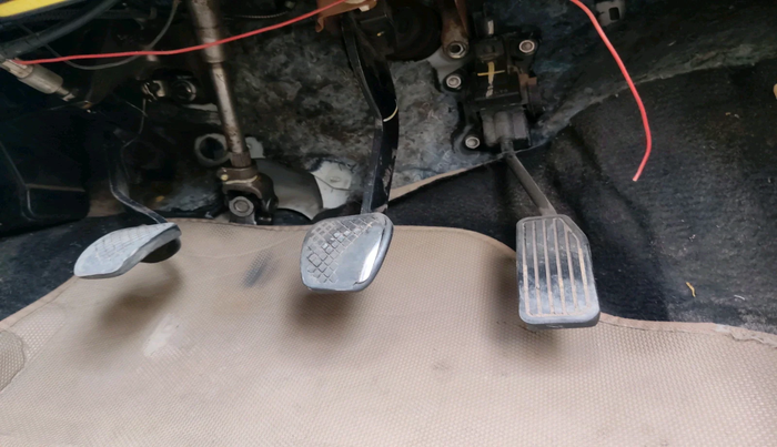 2015 Honda Mobilio 1.5L I-DTEC S, Diesel, Manual, 1,20,063 km, interior