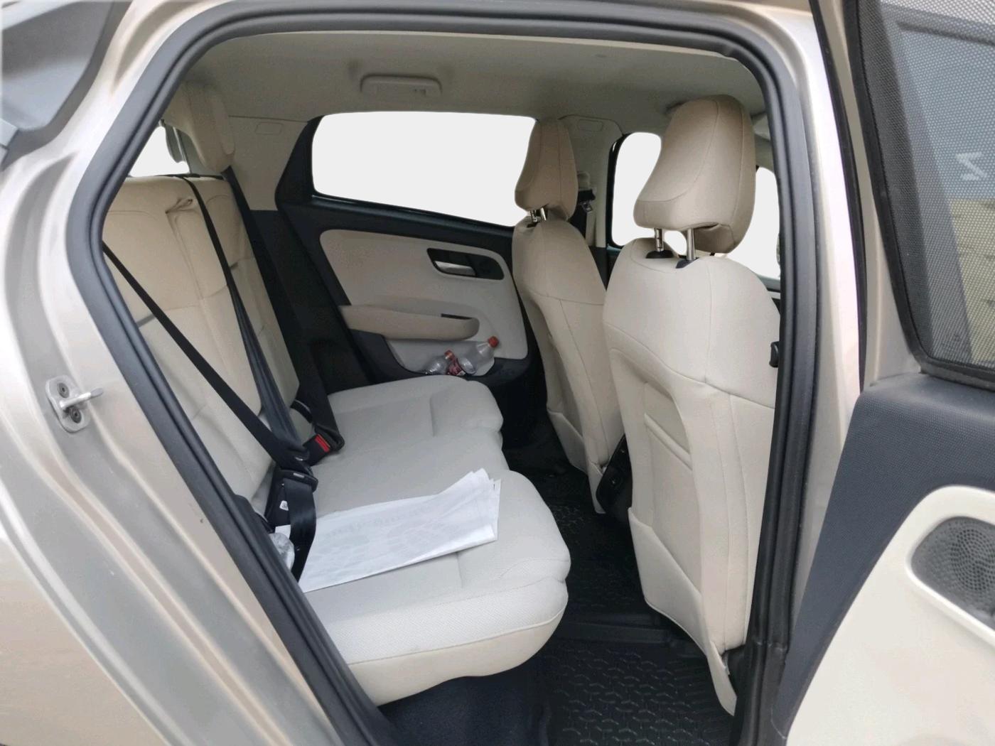 2025 Tata ALTROZ Creative Petrol 5AMT, Petrol, Automatic, 11,856 km, interior