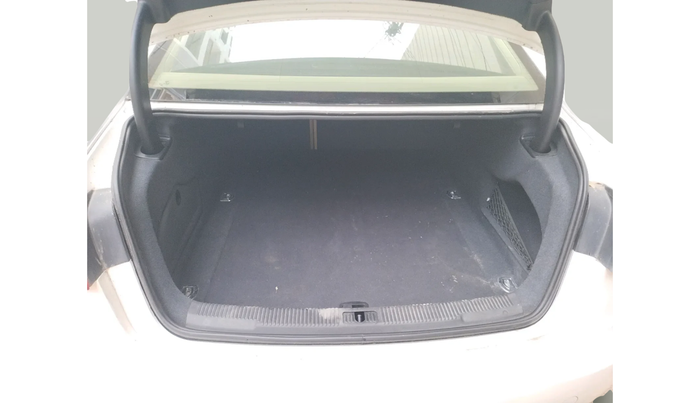 2012 Audi A6 2.0 TDI PREMIUM, Diesel, Automatic, 1,16,479 km, exterior