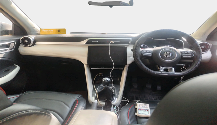 2023 MG ASTOR STYLE 1.5 MT, Petrol, Manual, 21,000 km, interior