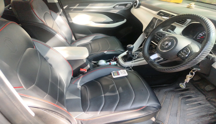2023 MG ASTOR STYLE 1.5 MT, Petrol, Manual, 21,000 km, interior