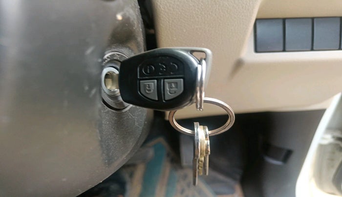 2019 Maruti New Wagon-R VXI (O) 1.2 AMT, Petrol, Automatic, 97,292 km, interior