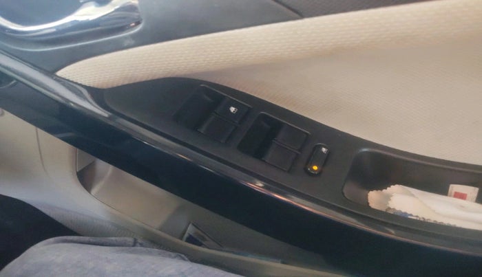 2022 Tata NEXON XZ PLUS (HS) DIESEL, Diesel, Manual, 1,37,015 km, interior