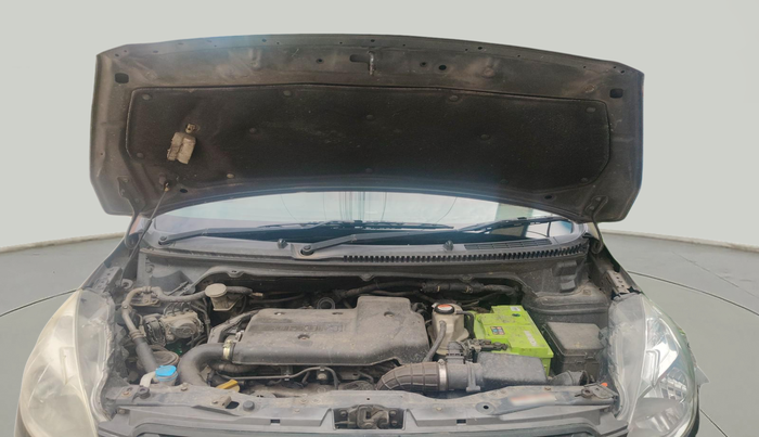 2013 Maruti Ertiga ZDI, Diesel, Manual, 1,84,132 km, exterior
