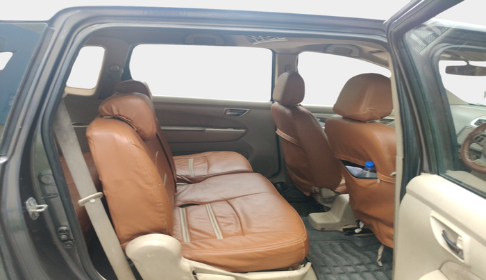 2013 Maruti Ertiga ZDI, Diesel, Manual, 1,84,132 km, interior