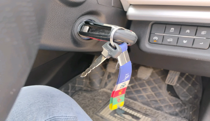 2022 Mahindra XUV700 AX 5 D MT 7 STR, Diesel, Manual, 42,620 km, interior