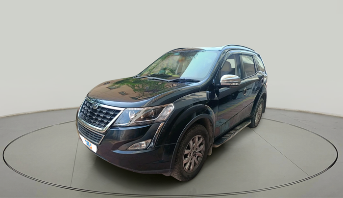 2019 Mahindra XUV500 W9, Diesel, Manual, 1,01,156 km, exterior