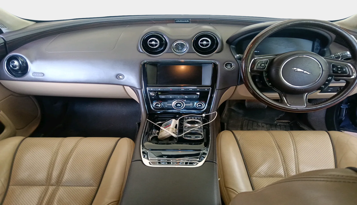 2014 Jaguar XJ L 3.0 V 6 Portfolio, Diesel, Automatic, 70,670 km, interior