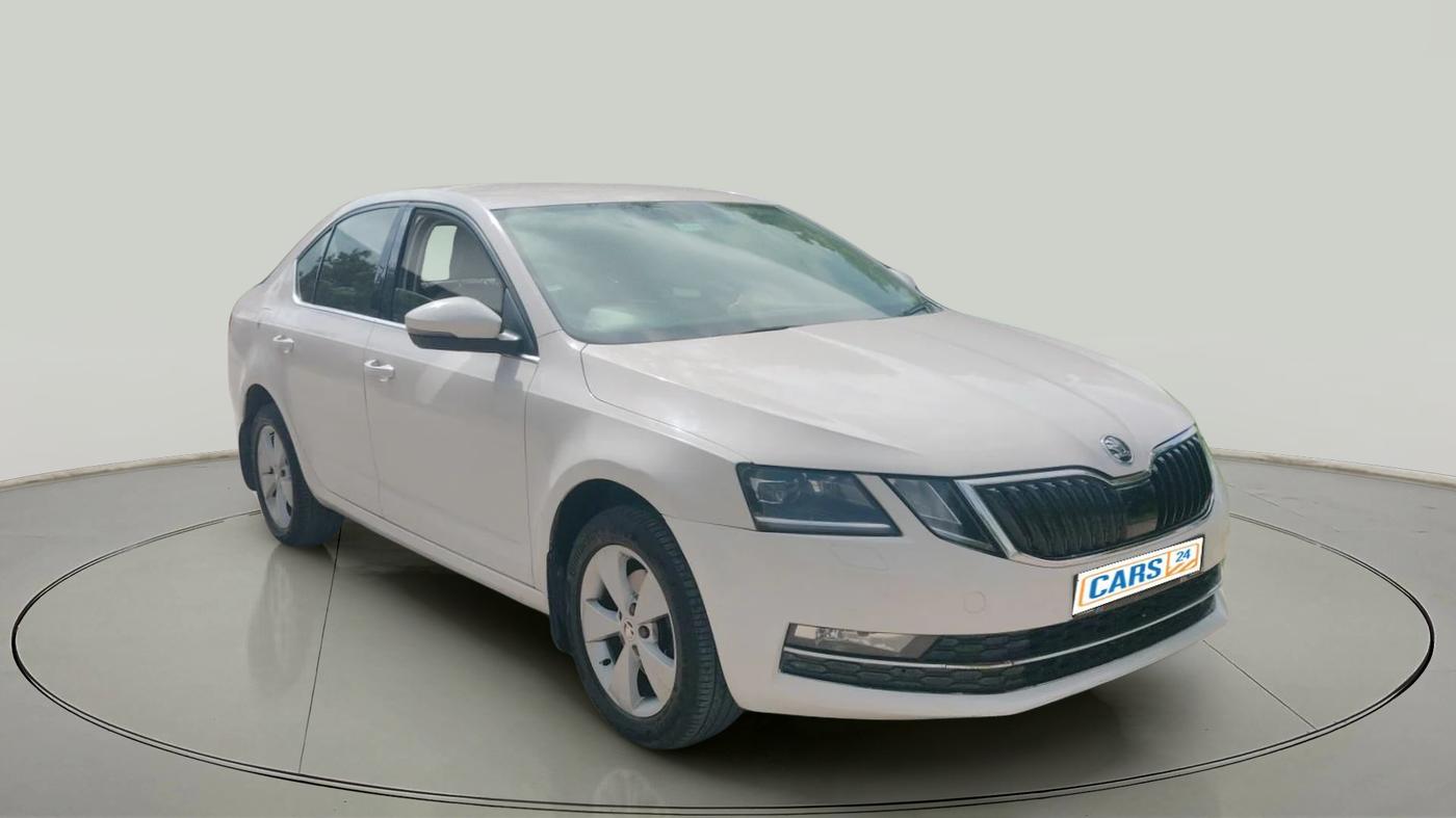 2017 Skoda Octavia 2.0 TDI CR STYLE, Diesel, Manual, 1,68,973 km, exterior