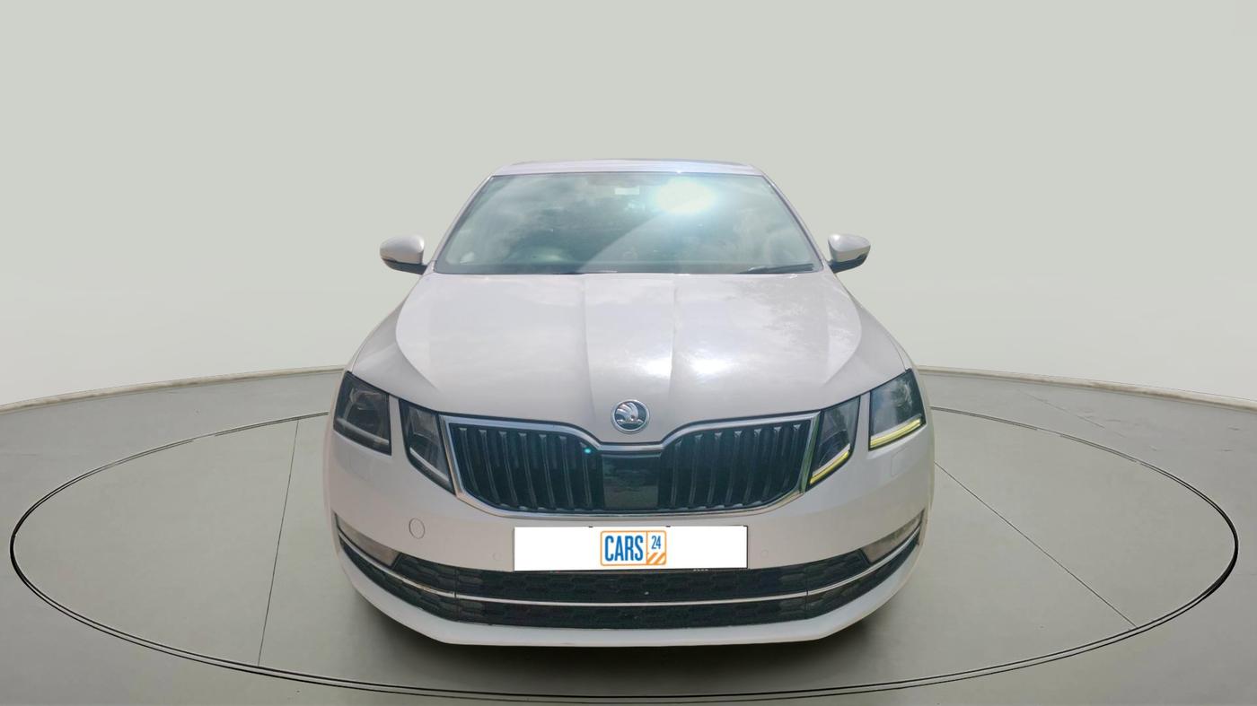 2017 Skoda Octavia 2.0 TDI CR STYLE, Diesel, Manual, 1,68,973 km, exterior