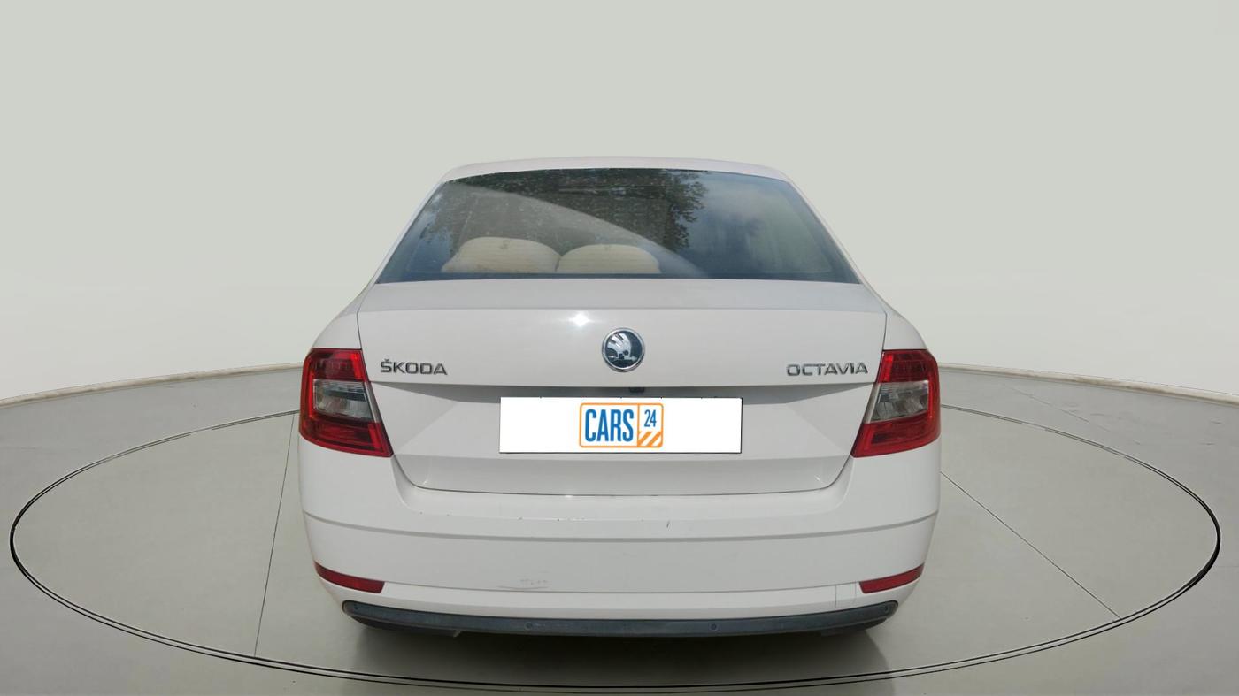 2017 Skoda Octavia 2.0 TDI CR STYLE, Diesel, Manual, 1,68,973 km, exterior