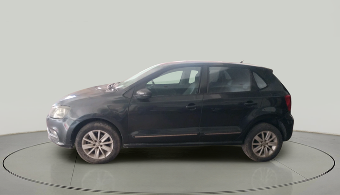 2015 Volkswagen Polo HIGHLINE1.5L, Diesel, Manual, 1,51,336 km, exterior