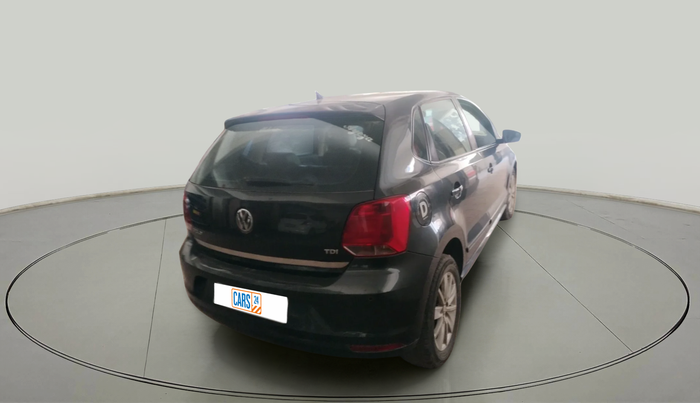2015 Volkswagen Polo HIGHLINE1.5L, Diesel, Manual, 1,51,336 km, exterior