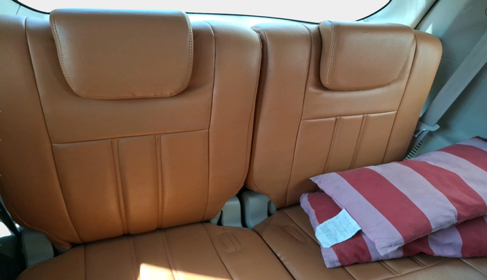 2018 Mahindra XUV500 W9 AT, Diesel, Automatic, 88,061 km, interior