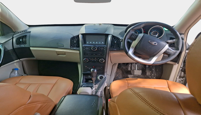 2018 Mahindra XUV500 W9 AT, Diesel, Automatic, 88,061 km, interior