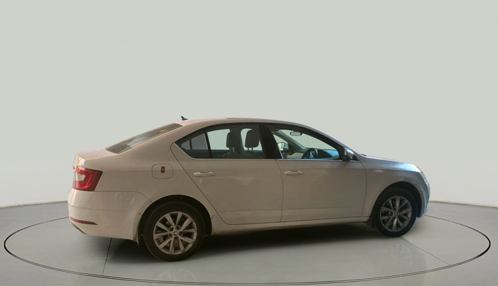 2018 Skoda Octavia 2.0 TDI L&K AT, Diesel, Automatic, 73,230 km, exterior