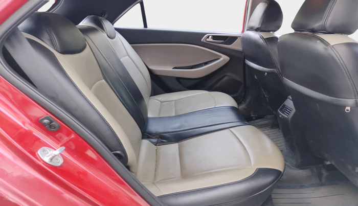 2015 Hyundai Elite i20 SPORTZ 1.2, Petrol, Manual, 1,26,053 km, interior