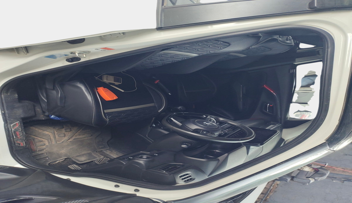 2024 Maruti Swift ZXI PLUS AMT, Petrol, Automatic, 14,297 km, interior