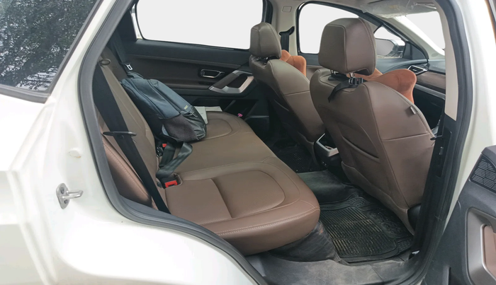 2022 Tata Harrier XZA PLUS 2.0L, Diesel, Automatic, 34,222 km, interior