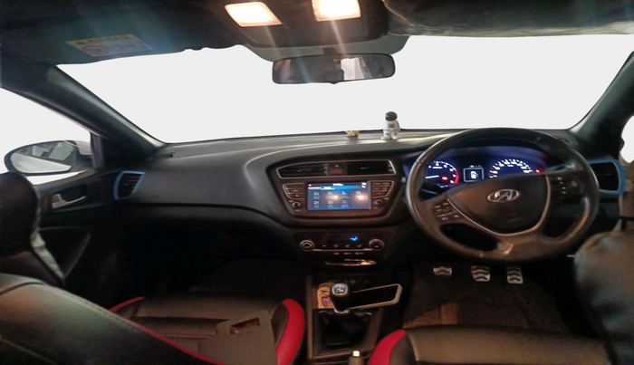 2019 Hyundai i20 Active 1.2 SX, Petrol, Manual, 46,830 km, interior