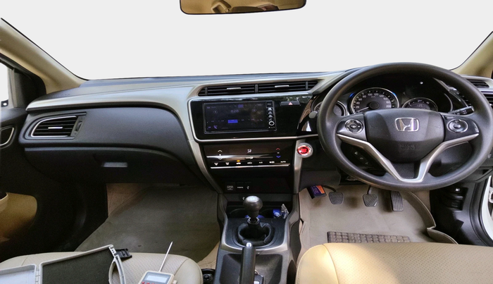 2017 Honda City 1.5L I-VTEC V MT, Petrol, Manual, 1,02,132 km, interior