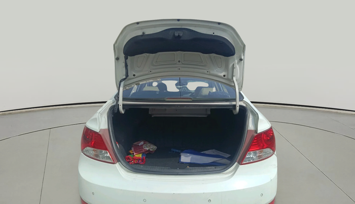 2013 Hyundai Verna FLUIDIC 1.6 CRDI SX AT, Diesel, Automatic, 94,843 km, exterior