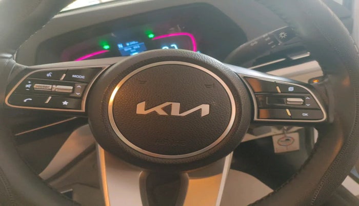 2023 KIA CARENS PRESTIGE 1.5 DIESEL IMT 7 STR, Diesel, Manual, 20,913 km, interior