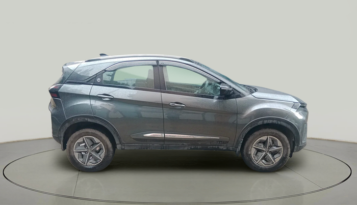2023 Tata NEXON CREATIVE 1.2 REVOTRON 6MT, Petrol, Manual, 19,356 km, exterior