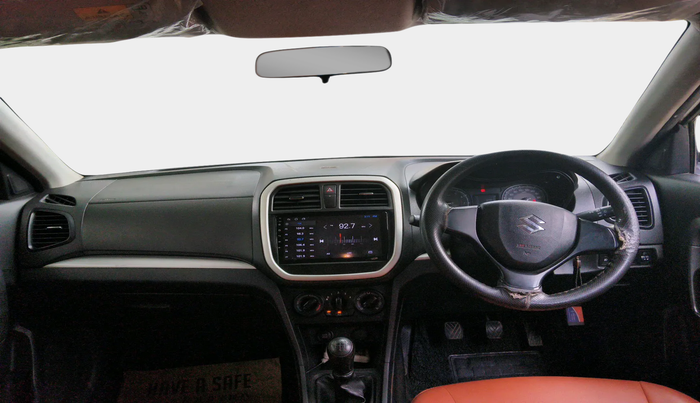 2022 Maruti Vitara Brezza LXI, Petrol, Manual, 76,586 km, interior